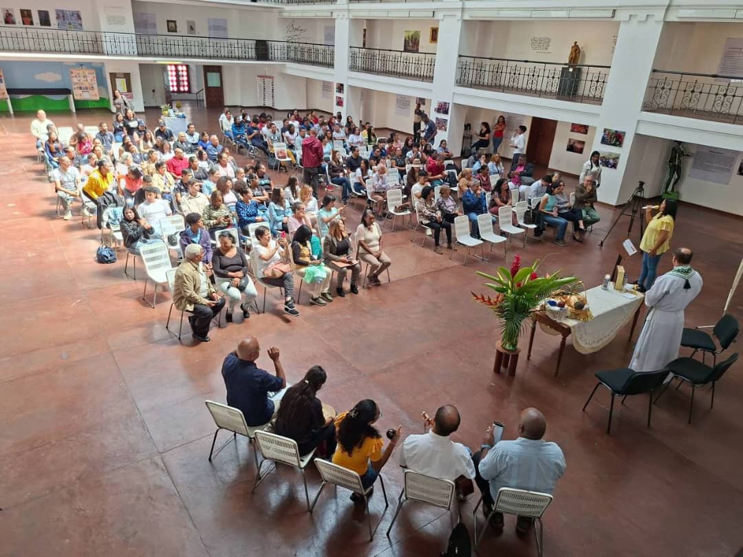EL CNEH CONMEMORA 18 AÑOS DE HISTORIA INSURGENTE Y CONCIENCIA NACIONAL CON ACTO SOLEMNE