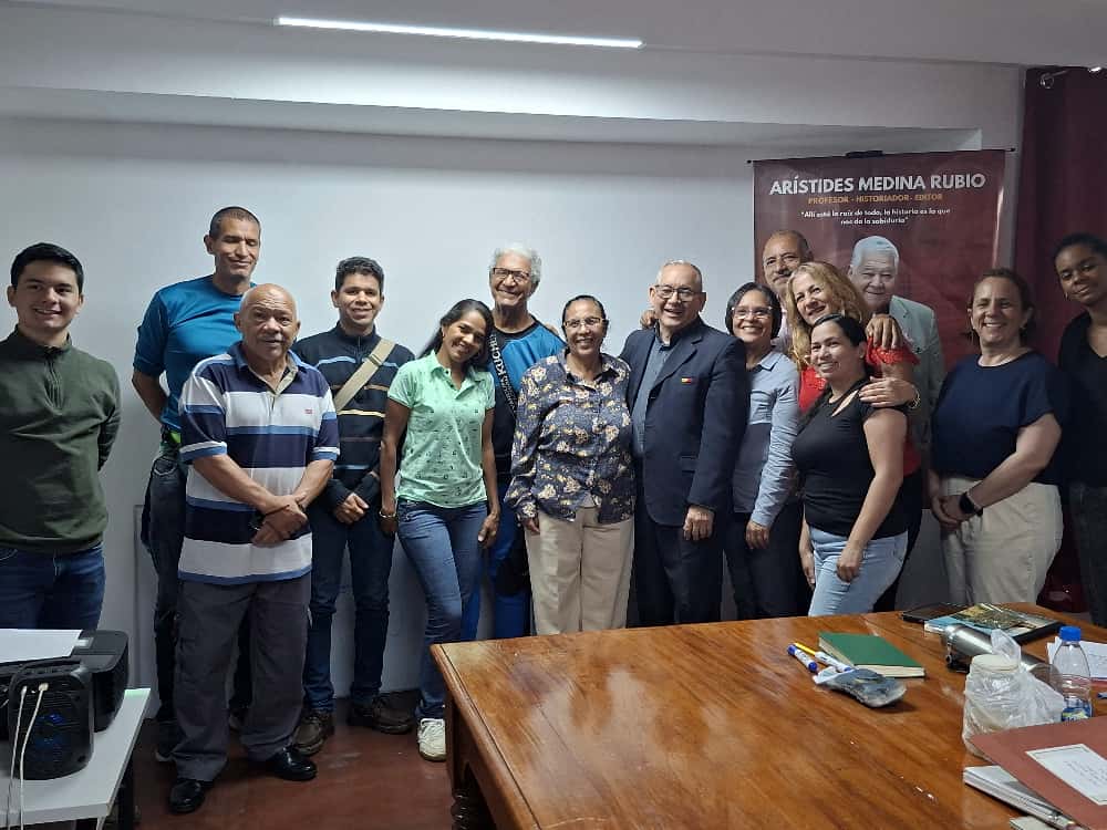 CULMINÓ CON ÉXITO EL CURSO GEOHISTORIA PARA LA PRODUCCIÓN COMUNITARIA