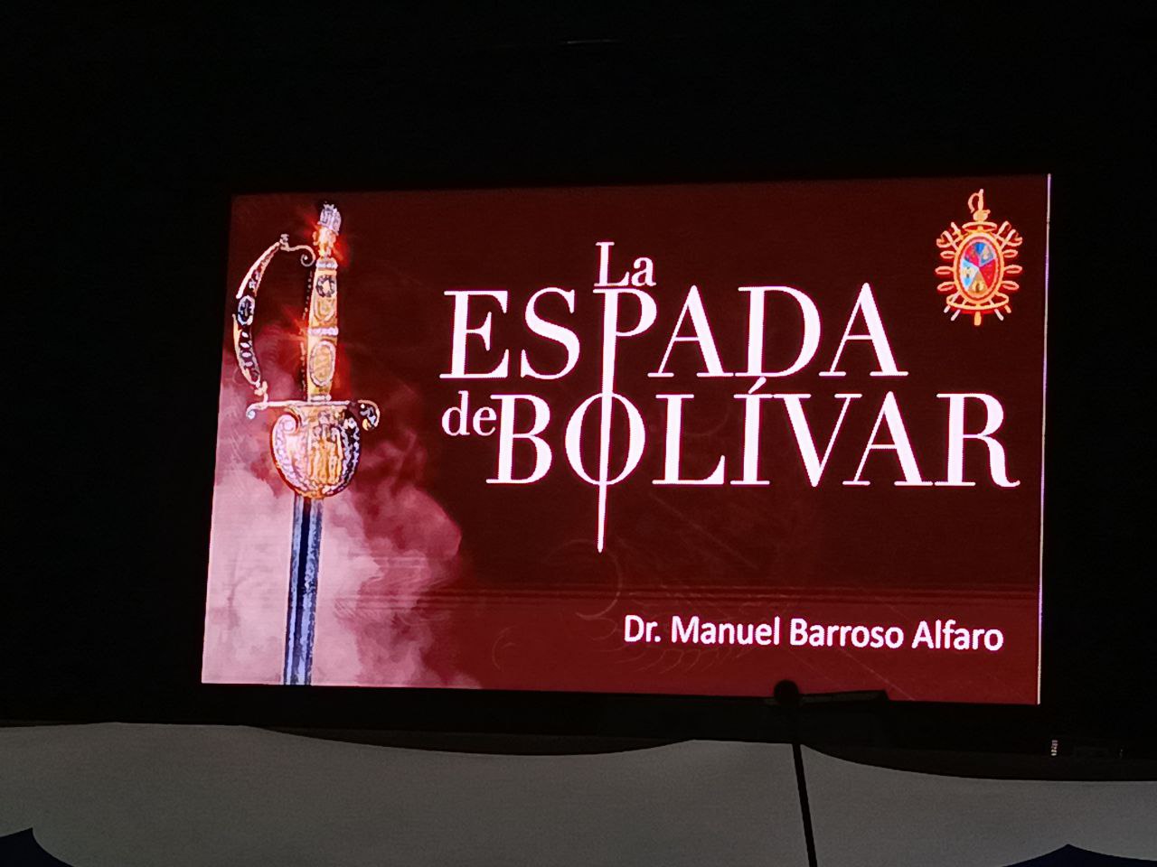 CNEH ESTUVO PRESENTE EN EL BAUTIZO DEL LIBRO «LA ESPADA DE BOLIVAR»