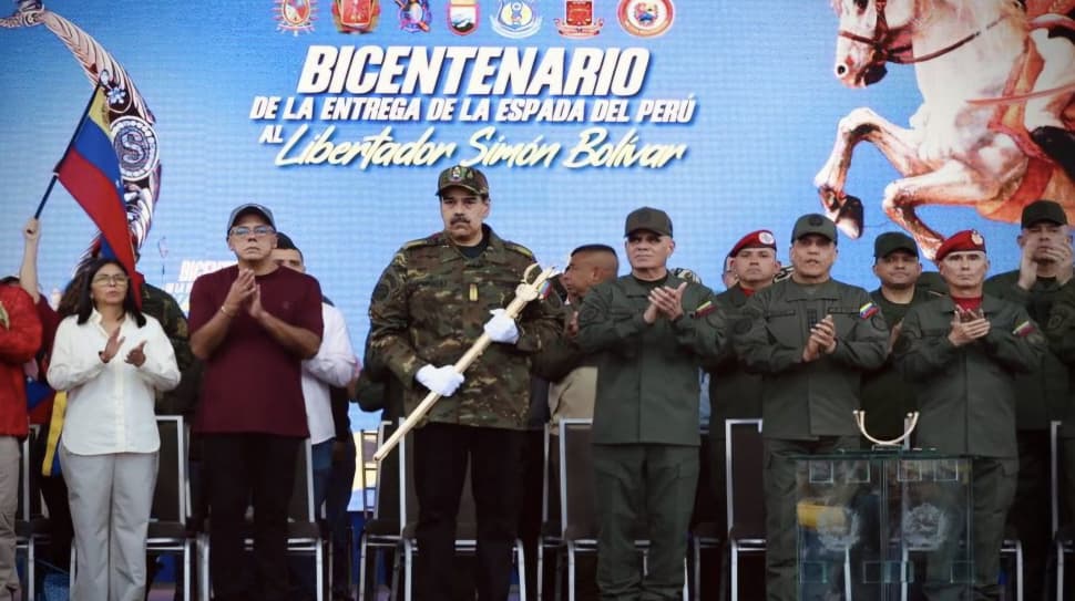 AUTORIDADES DE VENEZUELA MOVILIZARON AL PUEBLO EN CARACAS PARA RECHAZAR AMENAZAS Y REAFIRMAR LA DEFENSA DE LA SOBERANÍA