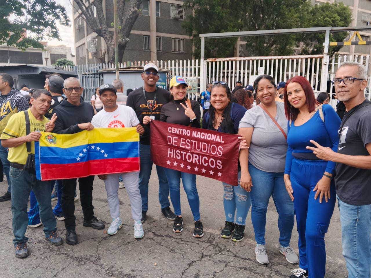 CNEH SE UNIÓ A LA «GRAN MARCHA DEL PUEBLO»