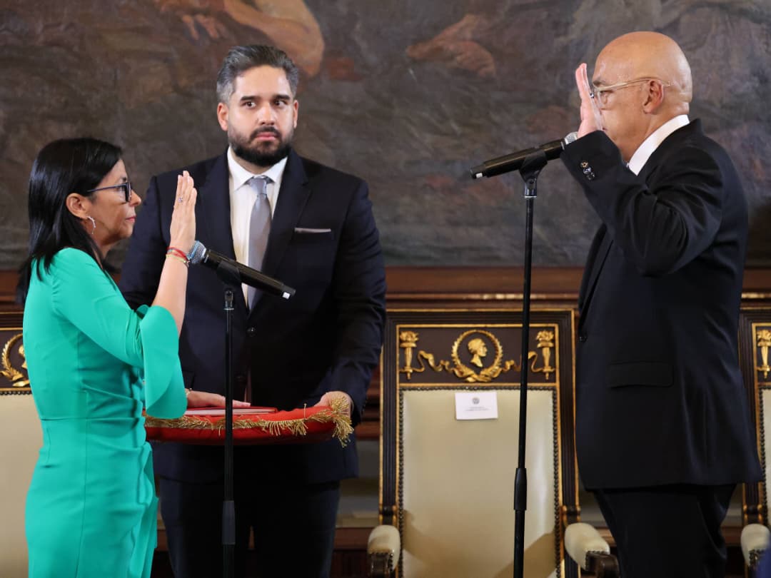 FUE JURAMENTADA DELCY RODRÍGUEZ COMO ACTUAL PRESIDENTA DE VENEZUELA