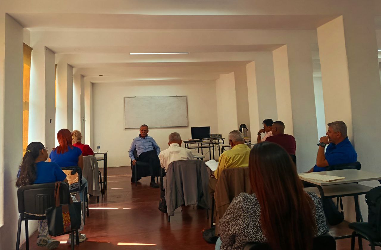 CNEH INAUGURÓ EL SEMINARIO DE GEOPOLÍTICA PARA LA PAZ: ¿QUÉ HACER FRENTE AL IMPERIALISMO EN ESTE MOMENTO HISTÓRICO?