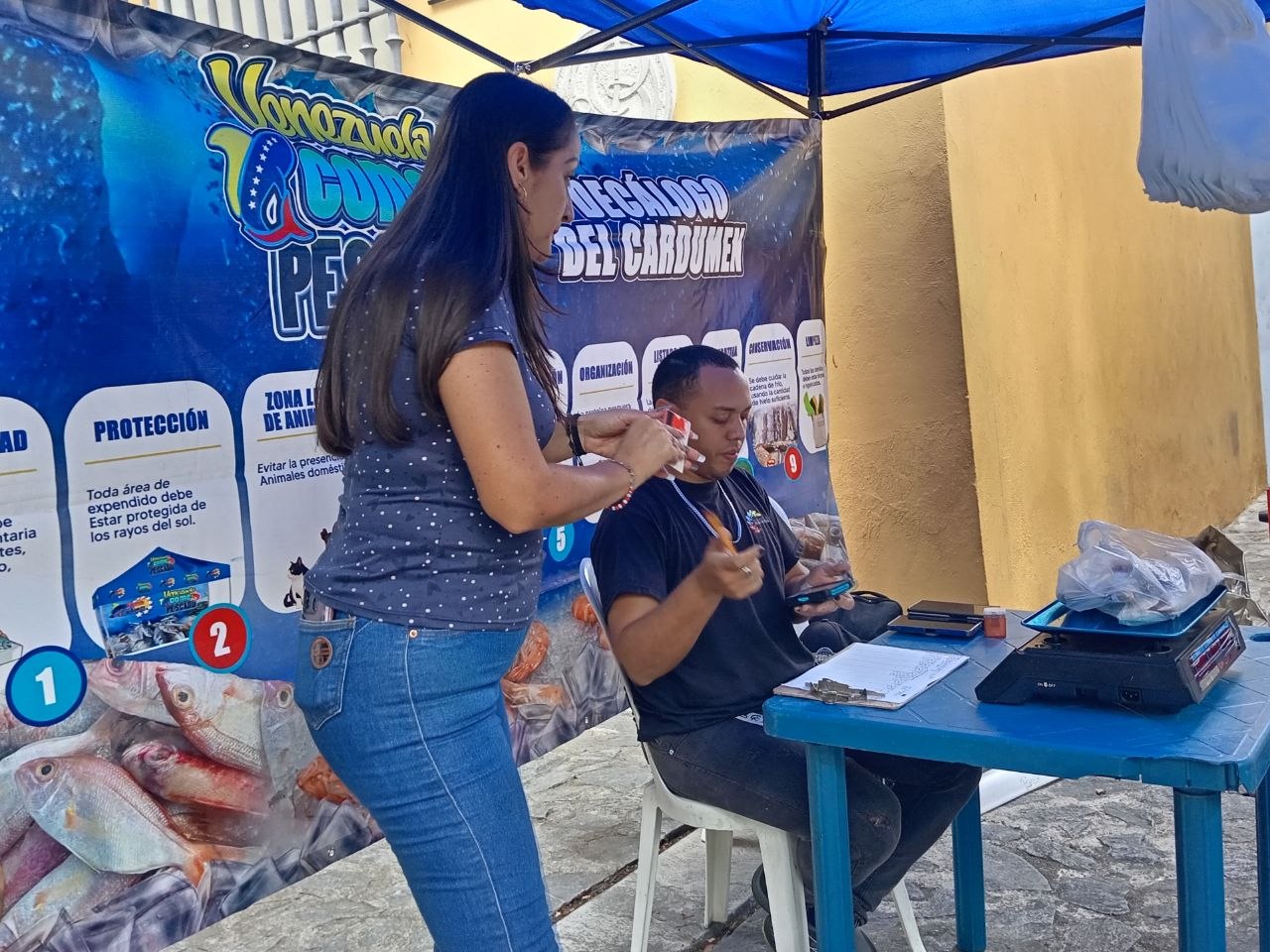 OPERACIÓN VENEZUELA COME + PESCADO LLEGA A LA SEDE DEL CENTRO NACIONAL DE ESTUDIOS HISTÓRICOS