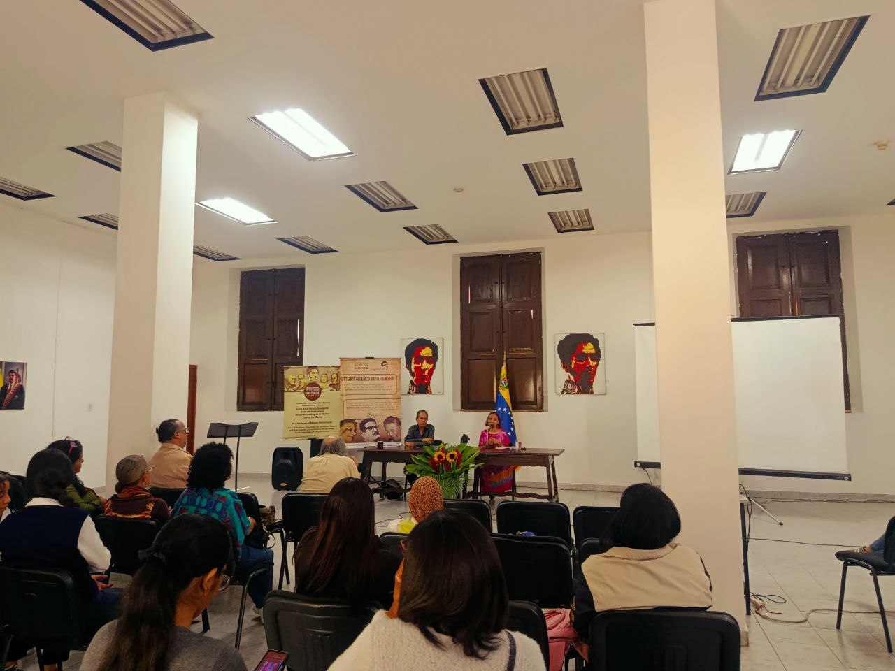 DESTACAN EL LEGADO DE ORGANIZACIÓN POPULAR EN LA CONQUISTA DEL SUFRAGIO FEMENINO