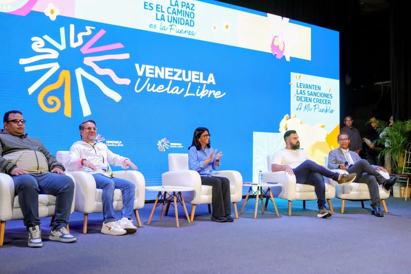 PRESIDENTA (E) DELCY RODRÍGUEZ AGRADECIÓ LA RESPUESTA DEL PUEBLO AL LLAMADO DE PEREGRINACIÓN