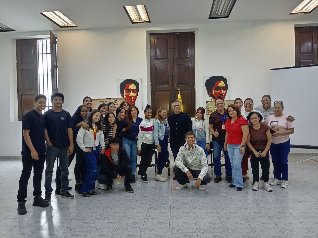 CNEH REALIZÓ CINEFORO SOBRE “ZAMORA: TIERRA Y HOMBRES LIBRES” CON ENFOQUE HISTÓRICO Y SOCIAL