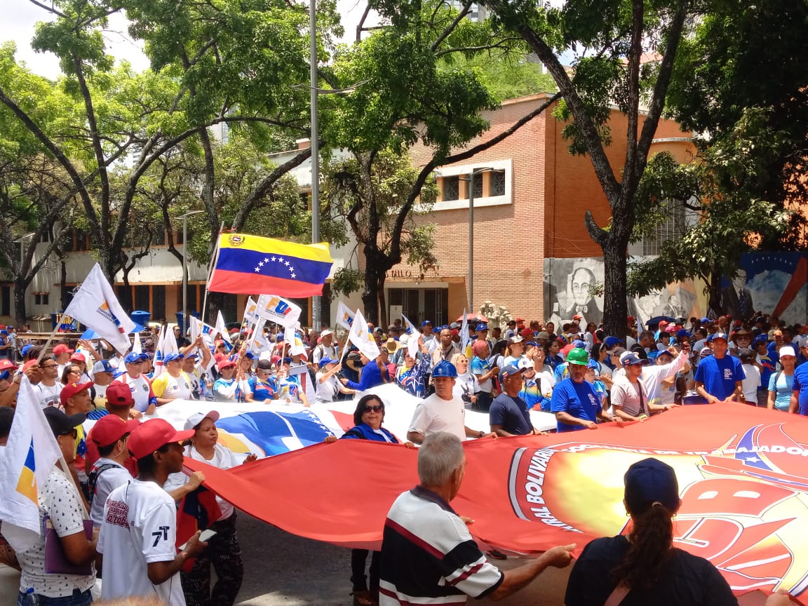 CLASE OBRERA TRABAJADORA MARCHA EN DEFENSA DE LA SOBERANÍA Y EL CESE DE SANCIONES