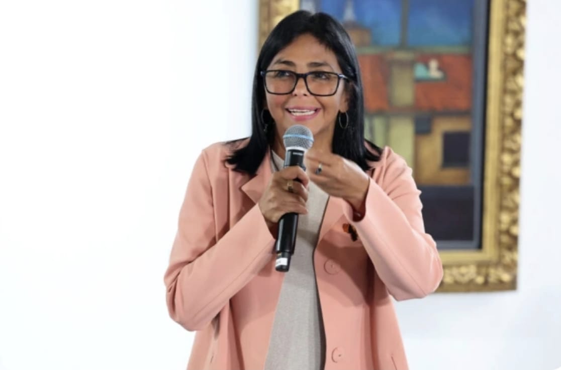 PRESIDENTA (E) DELCY RODRÍGUEZ SOLICITA AL TSJ ELEVAR LA DIVERSIDAD A RANGO DE DERECHO HUMANO FUNDAMENTAL