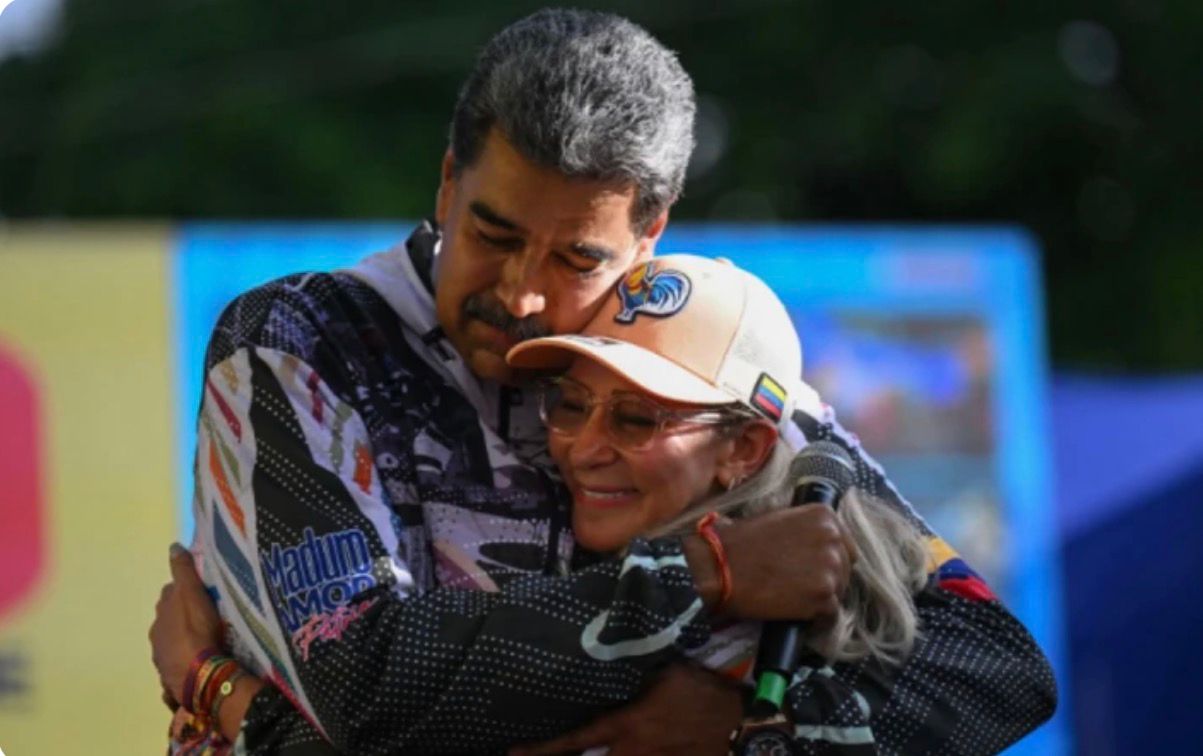 PRESIDENTE MADURO ENVÍA MENSAJE DE FE, UNION, Y PAZ AL PUEBLO DE VENEZUELA