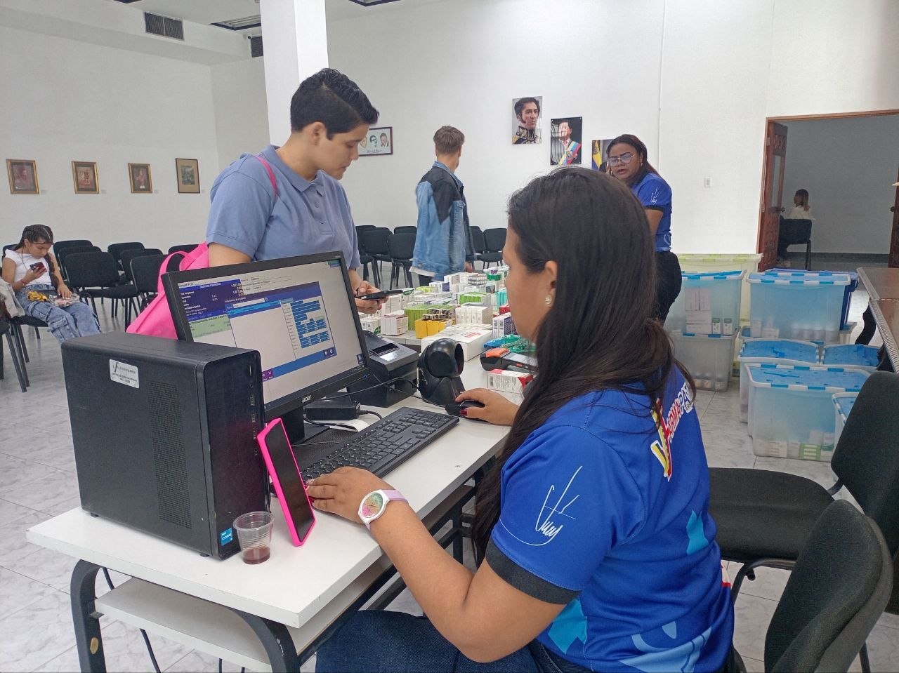 JORNADA DE FARMAPATRIA OFRECIÓ MEDICAMENTOS DE BAJO COSTO CON IMPULSO DEL CNEH