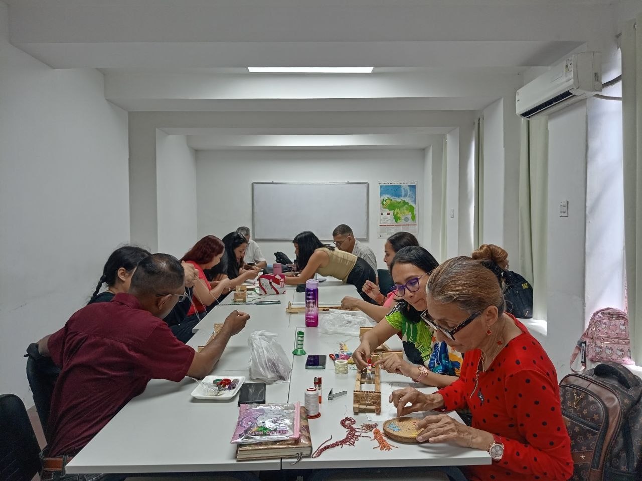 CNEH CERRÓ TALLER SOBRE SIMBOLOGÍA Y TÉCNICA EN EL ARTE ANCESTRAL YE’KWANA