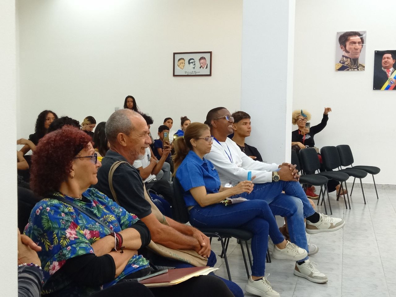 CONVERSATORIO «RIMAS DE LA LIBERTAD» REIVINDICÓ AL RAP VENEZOLANO COMO UN INSTRUMENTO DE RESISTENCIA Y CONSTRUCCIÓN SOCIAL