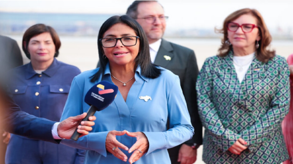 PRESIDENTA (E) ARRIBA A NUEVA DELHI PARA DESARROLLAR UNA AGENDA DE TRABAJO ESTRATÉGICO