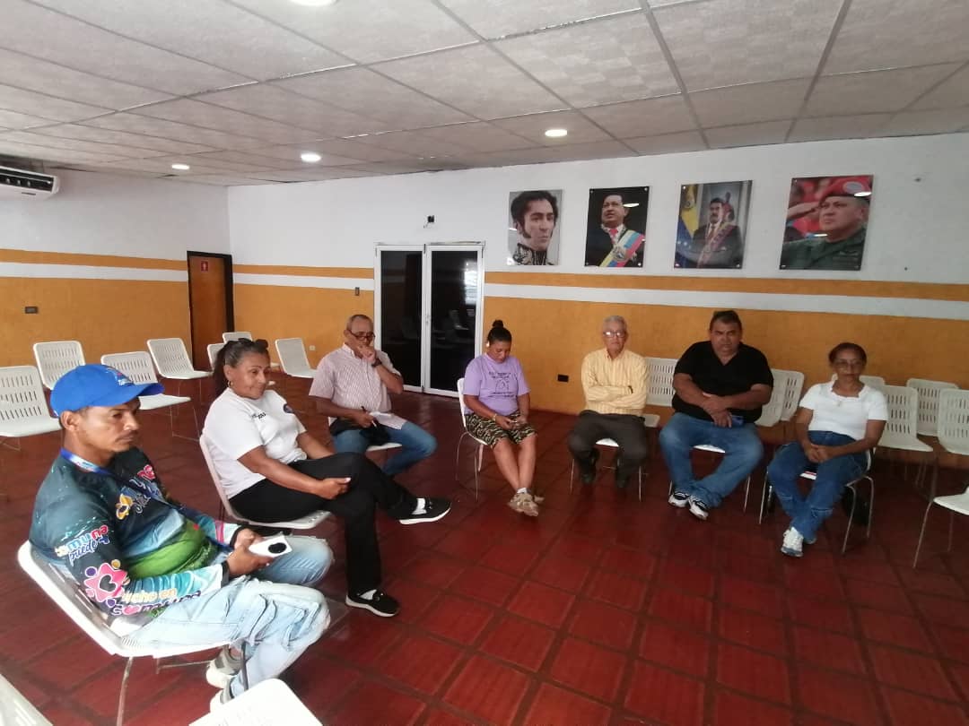 EL DIPLOMADO DE CRONISTAS COMUNALES PREPARA A LOS MIEMBROS DE LAS COMUNA LANCEROS DEL LLANO CON EL CONVERSATORIO “CRÓNICA Y COMUNA”