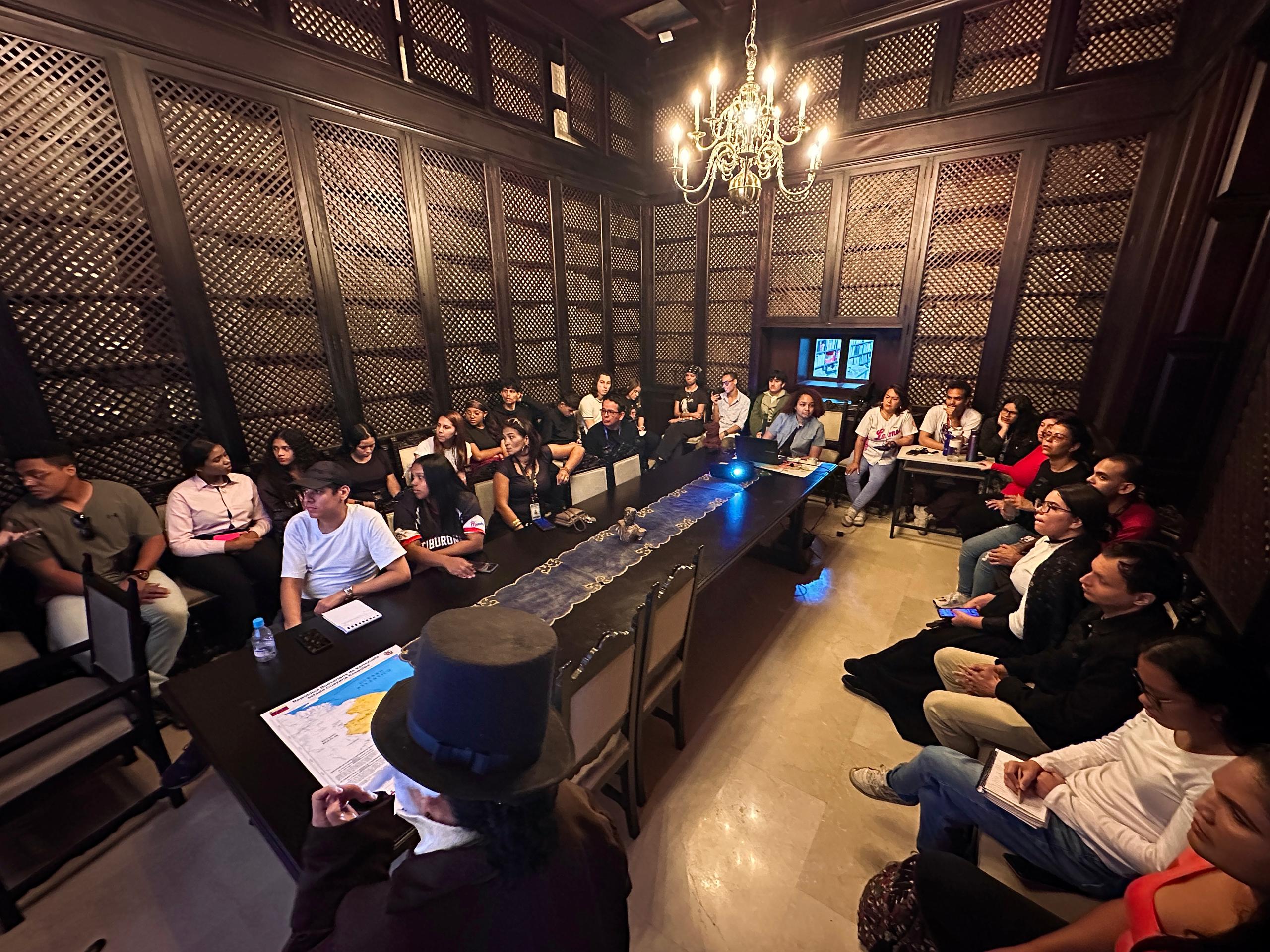 SOCIEDAD BOLIVARIANA INICIÓ CICLO DE PERSONAJES HISTÓRICOS CON RECORRIDOS Y REPRESENTACIONES TEATRALES