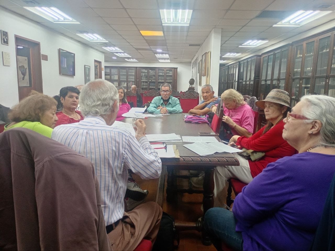CNEH: COMUNIDAD DEL CENTRO NACIONAL DE ESTUDIOS HISTÓRICOS PARTICIPÓ ACTIVAMENTE EN LA “SESIÓN DEL CÍRCULO DE LECTURA”